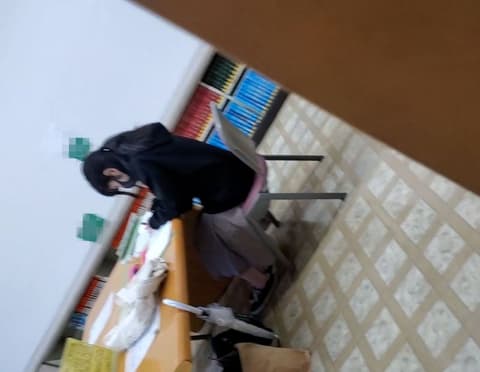 目标当公务员的阴沉妹子。对认真的她性教育2发体内射精。 FC2-PPV-3334369